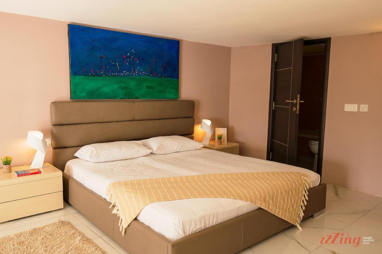 Scenic Seafront Duplex In *